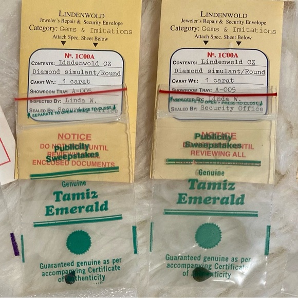 Lindenwold Simulated Diamonds and Genuine Gemstone Package - Picture 2 of 6